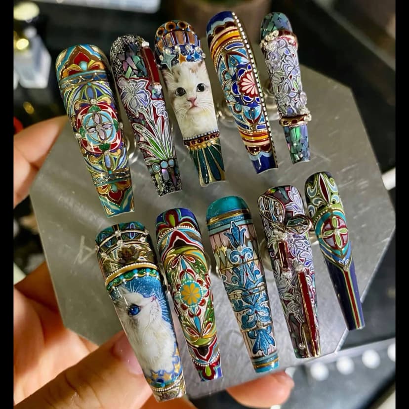Vintage Charm Nails press on nails