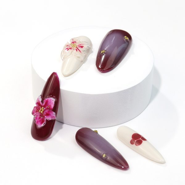 True luxury Nails - Image 2