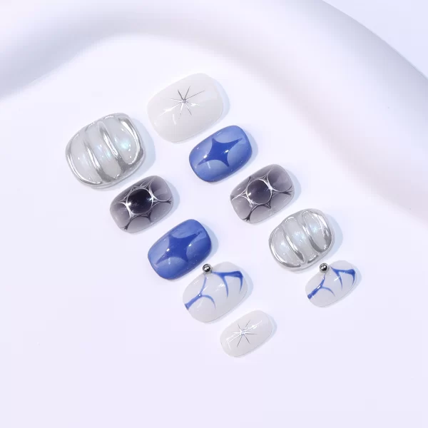 Symphony of Stars Press on Nails - Image 2