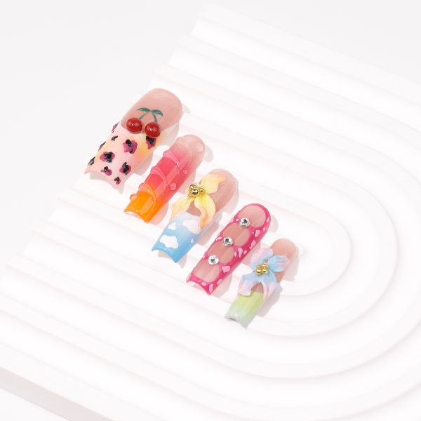 Spring flowers - Image 2